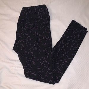 3 for $20 Lularoe Halloween bat leggings